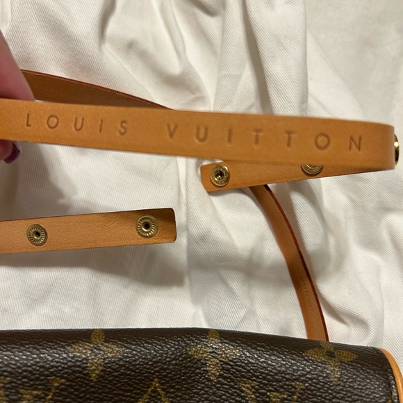 Louis Vuitton Florentine waist bag monogram canvas. 💯 authentic - Picture 8 of 9
